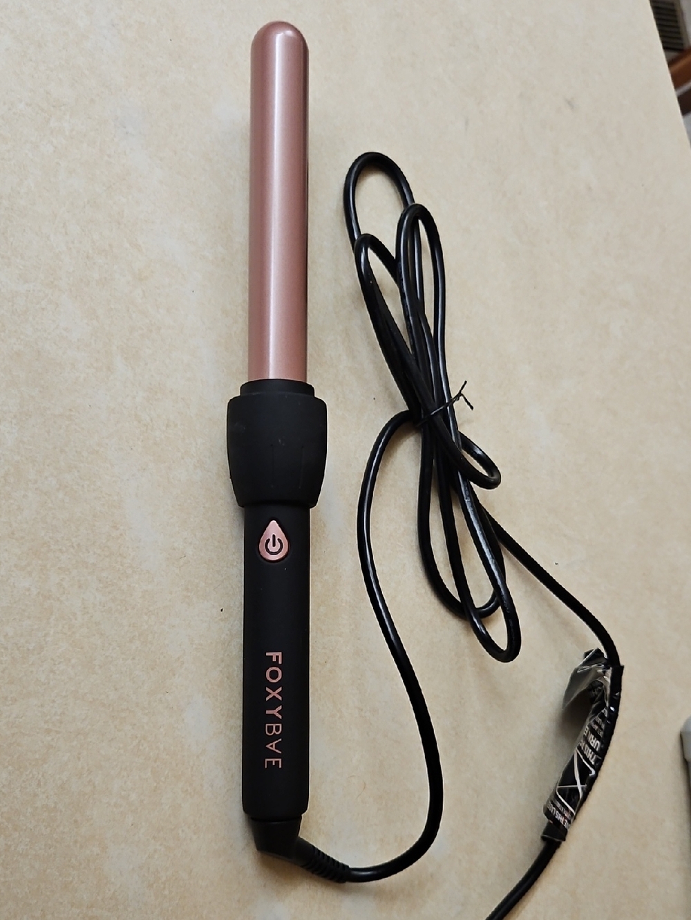 FOXYBYE Rose Gold Curling Wand - Travel Hair Styler